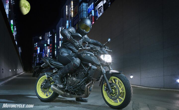 2018 Yamaha MT-09 Hyper Naked Motorcycle - Specs, Prices