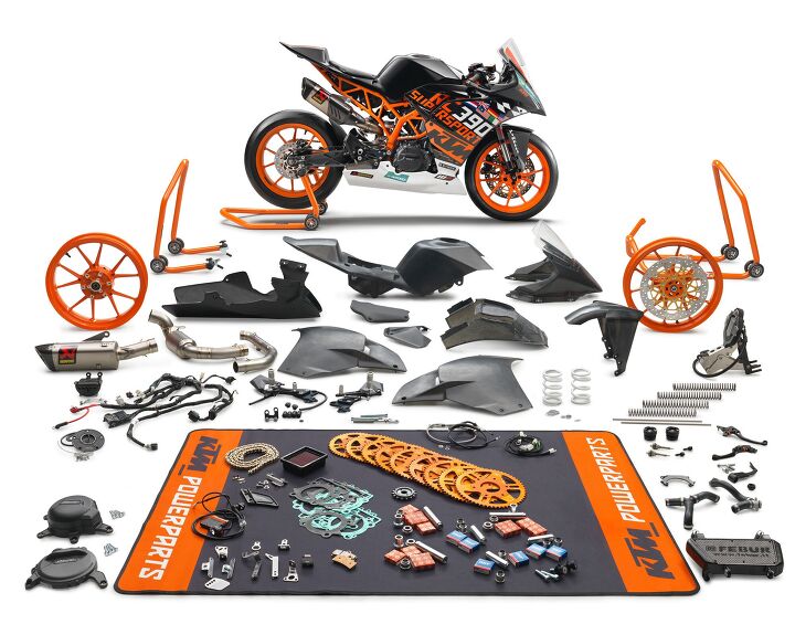 KTM Introduces The 2018 RC 390 R and SSP300 Racing Kit