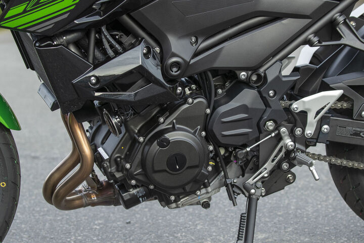 kor Tegn et billede Kronisk 2019 Kawasaki Z400 Review – First Ride!