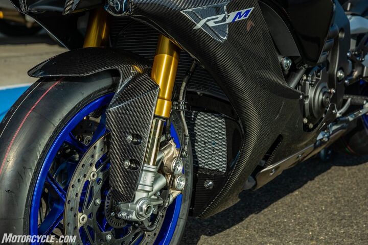 2020 Yamaha YZF-R1 Review - First Ride