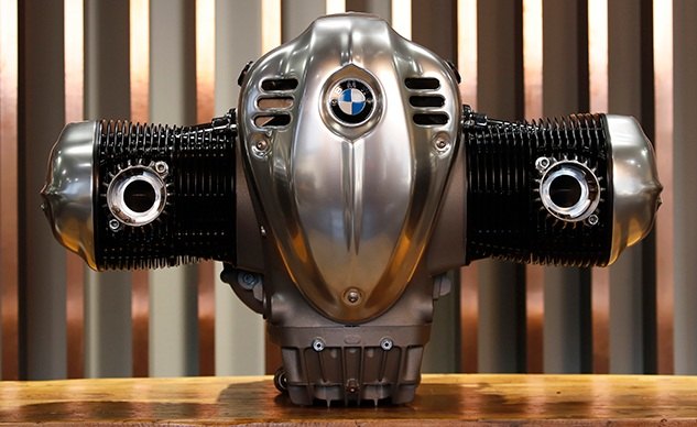 "Big Boxer" BMW R18 Engine Technical Details