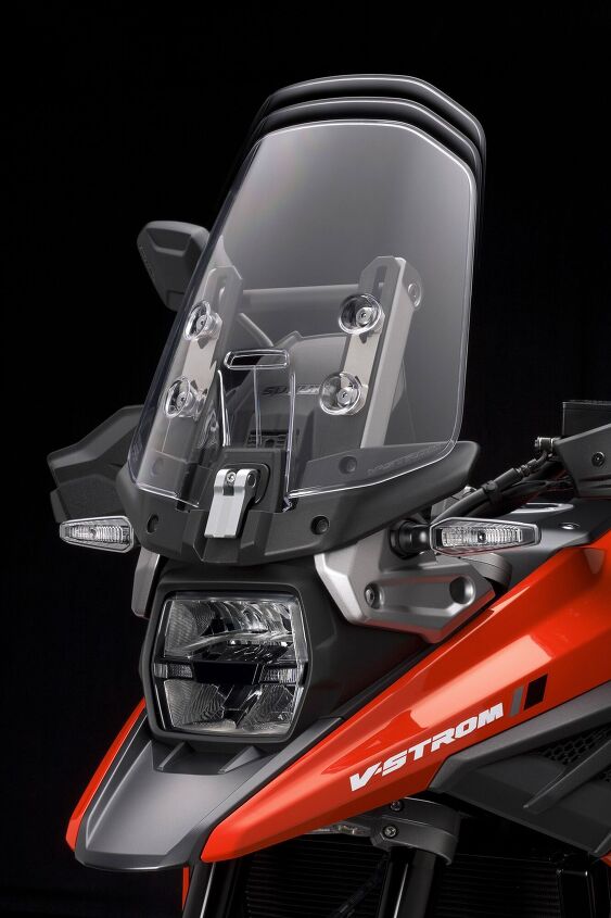 2020 Suzuki V-Strom 1050 headlight and windscreen adjustment