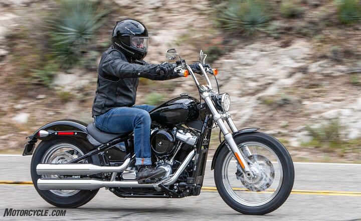 2020 Harley-Davidson Softail Standard lead action