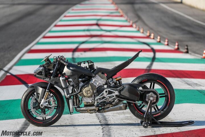 2020 Ducati Superleggera V4 Review