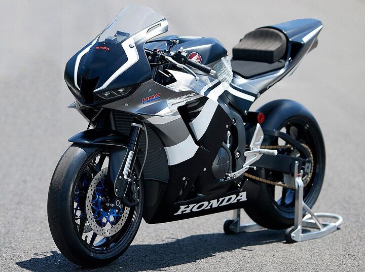 Track-only 2021 CBR600RR with HRC parts.