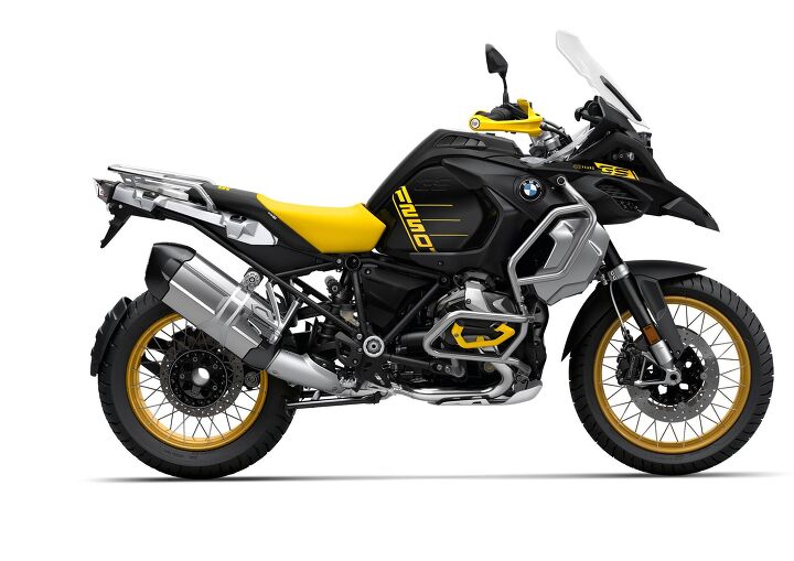 100120-2021-bmw-r1250gs-adventure-P90401147 - Motorcycle.com