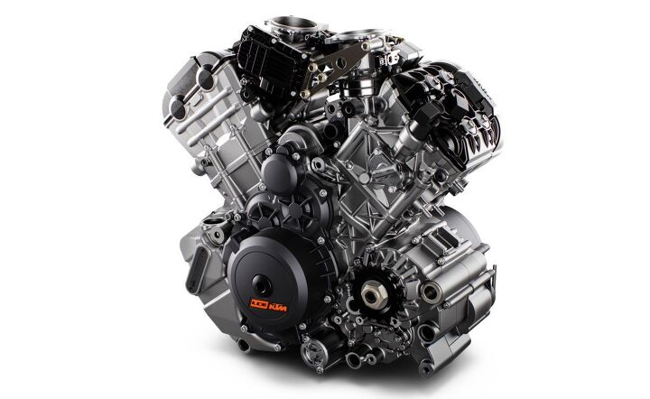 KTM 1290 Super Duke R engine