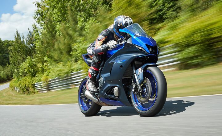 2022 Yamaha YZF-R7 First Ride Review