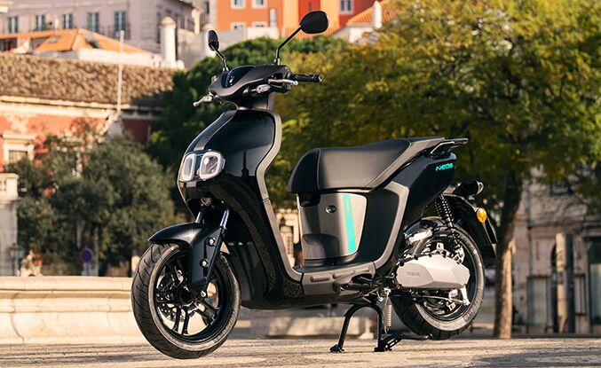 2022 Yamaha NEO's electric scooter