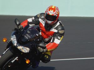 Kan ikke lide kort vejledning 2004 ZX-10R Track Test - Motorcycle.com